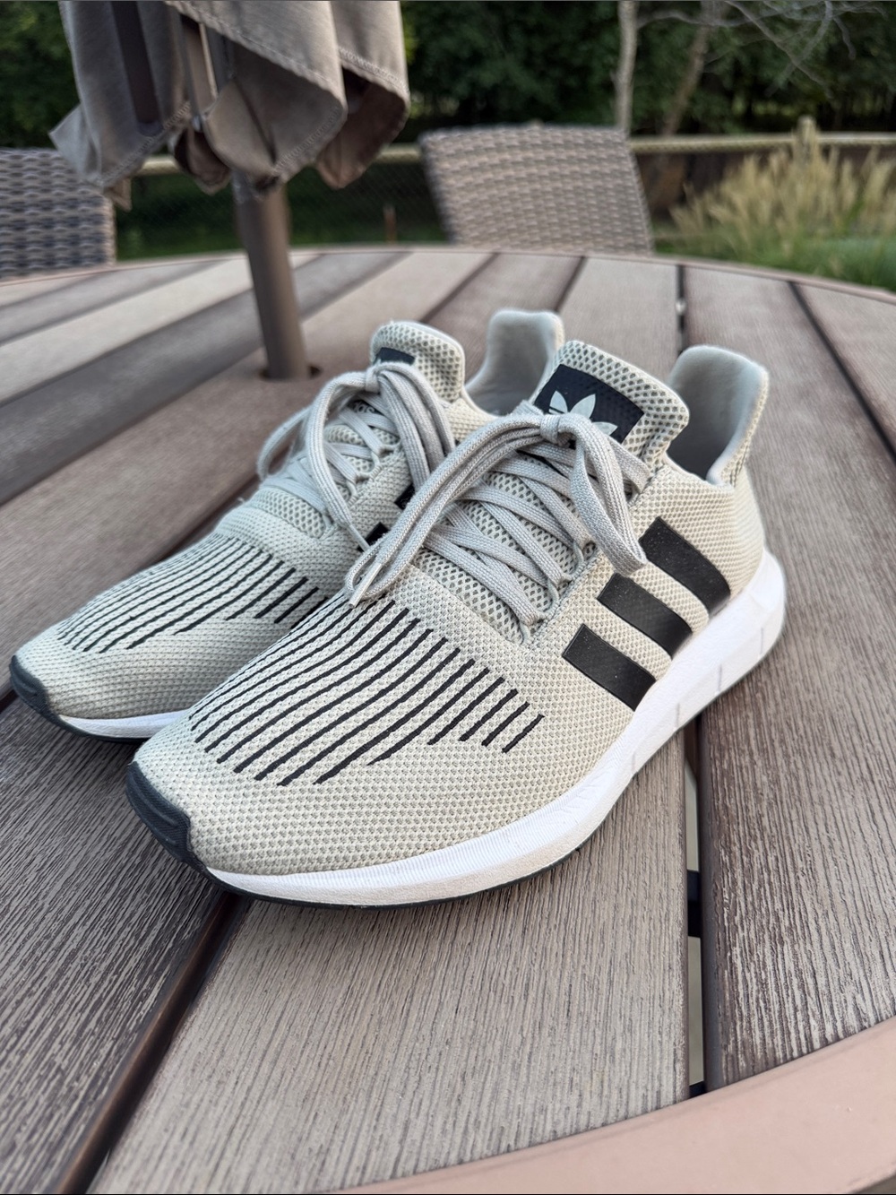 Mens adidas Swift Run Light Tan / Sesame & Black Stripes size 12